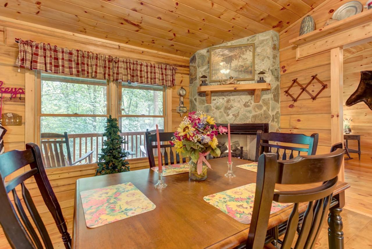 Lazy Bear Den - 2 Bed 1 Bath Vacation Home In 蓝岭 外观 照片